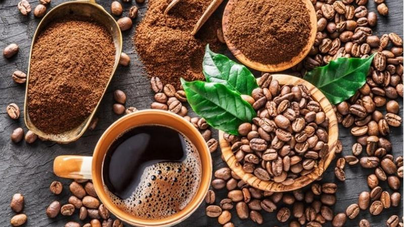 alt text: Cà phê Bình Phước - Hương vị đặc trưng của vùng đất đỏ bazan