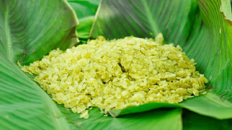 alt text: Cốm Thanh Hương xanh mướt, thơm ngon