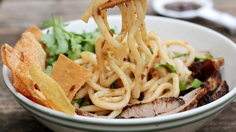 Bánh tráng cuốn thịt heo Đà Nẵng