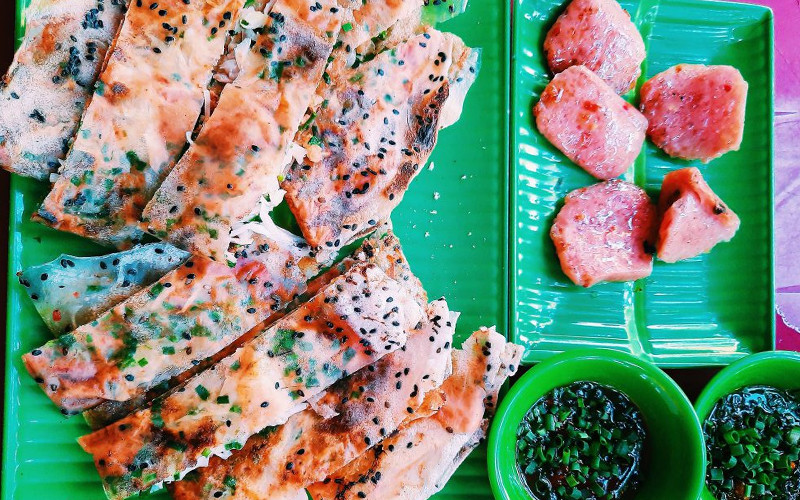 Bánh tráng nướng mỡ hành Ninh Thuận