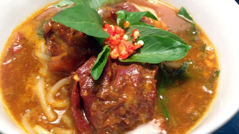 Bún bò cay Bạc Liêu