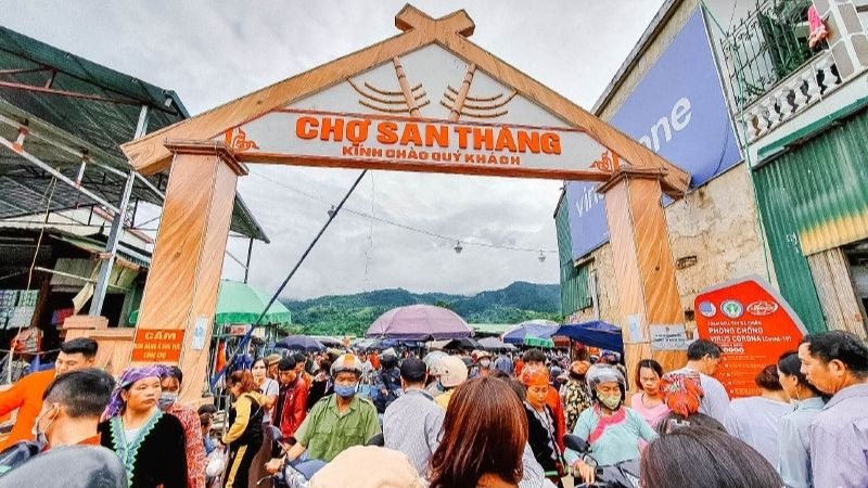 Chợ phiên San Thàng