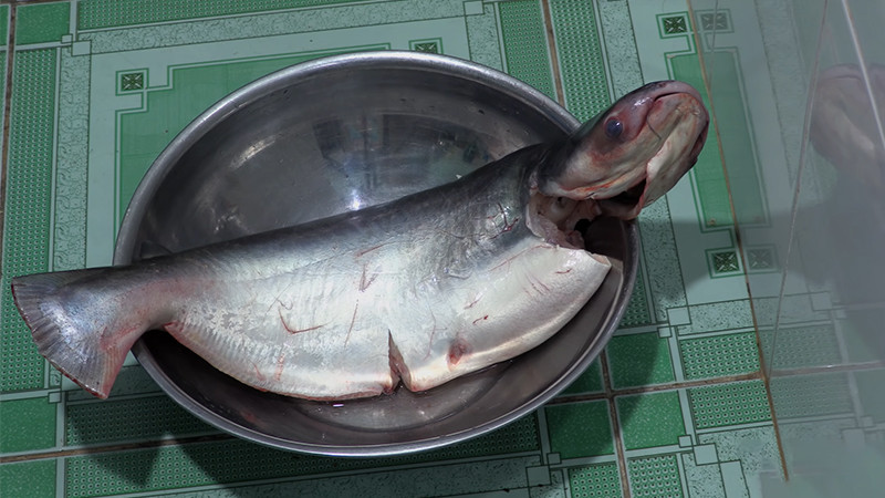 Nguyên liệu chuẩn bị cho món cá tra kho tiêu
